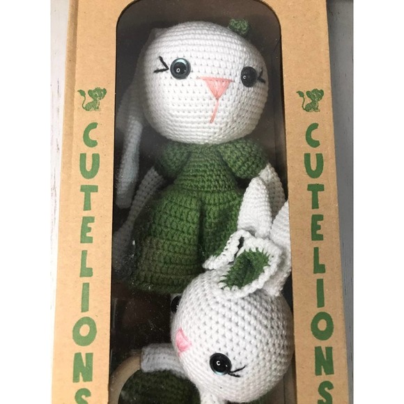 Cutelions Bunny Amigurum - Picture 2 of 5